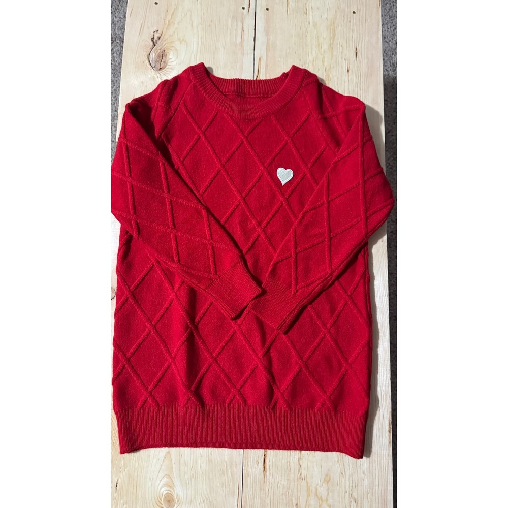 Red Diamond Lattice Knit Sweater with White Heart Patch‎ Crew Neck Long Sleeve